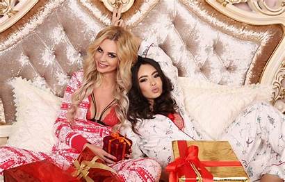 Pajamas Wallpapers Celebrating Cozy Christmas Holiday Holidays