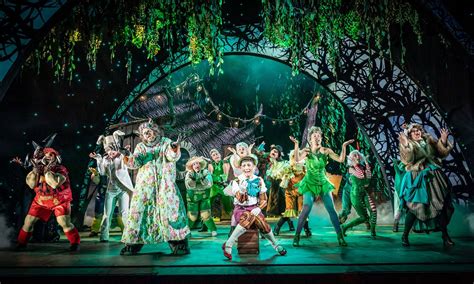 Review Shrek The Musical Brings Fantastic Fairytale Fun To The Stage