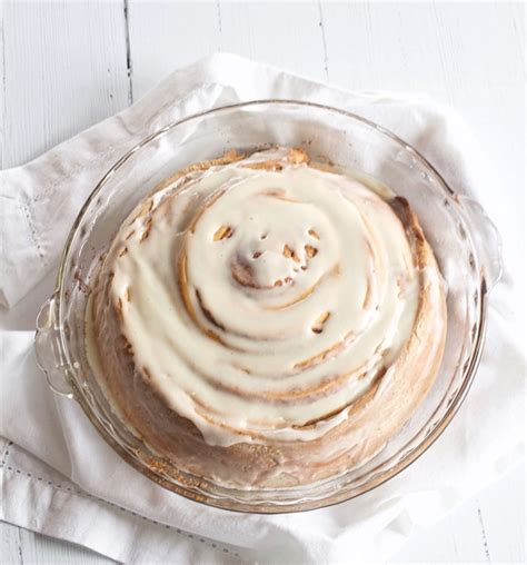 Giant Cinnamon Roll My Country Table