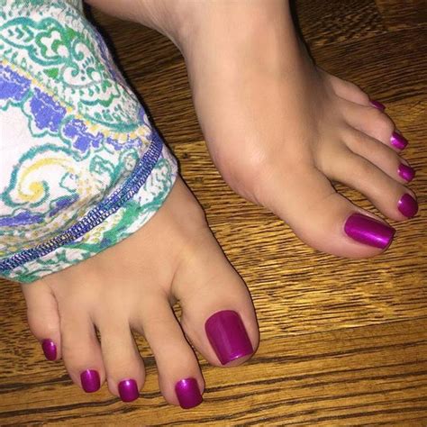 Crazysexytoes Gorgeous Purple Toes Feet Nails Toe Nails Pretty Toe Nails