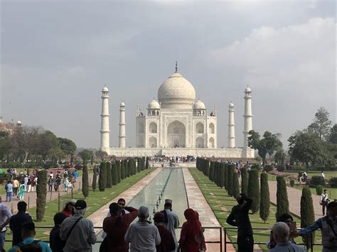 How To Visit The Taj Mahal With Kids 5 Lost Together