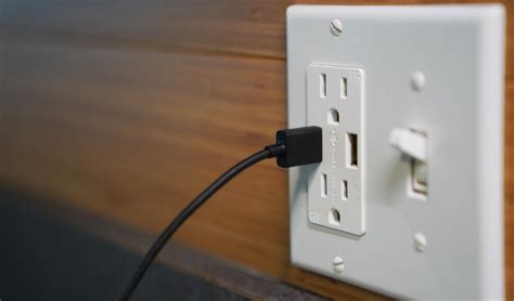 How to Install a USB Outlet | Mr. Electric of Fort Worth
