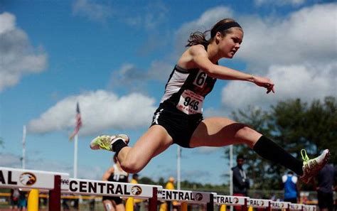 Girls Track And Field Jenna Reid Leads Middletown North To Consecutive