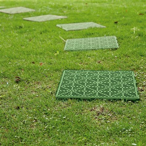 4 Pack Interlocking Plastic Outdoor Garden Path Walkway Floor Lawn