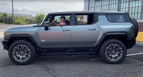 Discover The Numerous Features Of The Gmc Hummer Ev Pickup And Suv