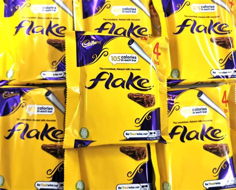 Cadbury Flake Chocolate Bar 4 Pack X 20 Sweets Shop Uk