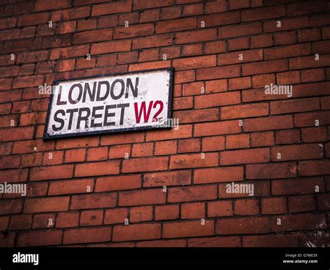 London Street Sign Stock Photo Alamy