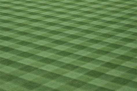 How To Make Lawn Mowing Patterns In Your Yard Checkerboard Pattern