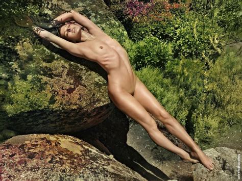 Milla Jovovich Nip Slip Nude Celebs My Xxx Hot Girl