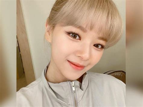 On that day, jeongyeon posted a message on twitter to thank fans for supporting her. Is TWICE's Jeongyeon back after hiatus?