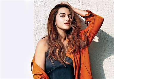 Sonakshi Sinha To Begin Shoot For Salman Khans Dabangg 3 Soon