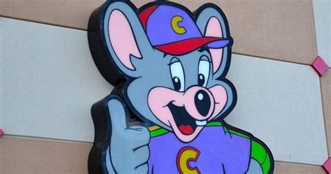 Chuck E Cheese Changed Their Name To Help Sell More Pizzas On Grubhub