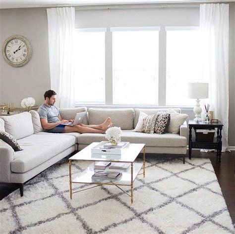 Popular Comfortable Living Room Design Ideas 42 Pimphomee