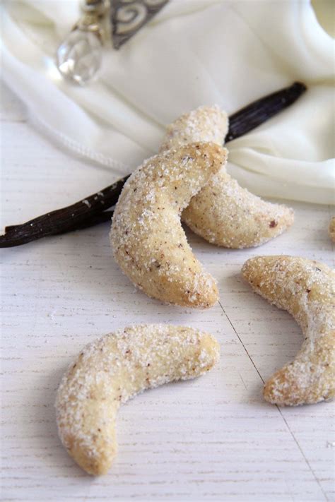 Vanilla crescent cookies are near and dear to the heart of every austrian. Vanilla Crescents - Vanillekipferl | Recipe ...