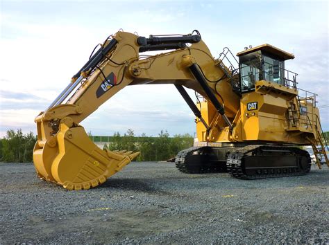 Big Is An Understatement For The Cat 6030 Hydraulic Shovel