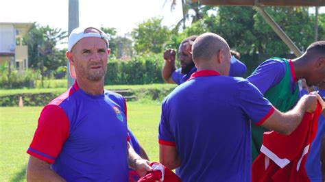 Entrenadoresvalencianosporelmundo Higinio Camarasa Arma En Guinea Ecuatorial Una Estructura