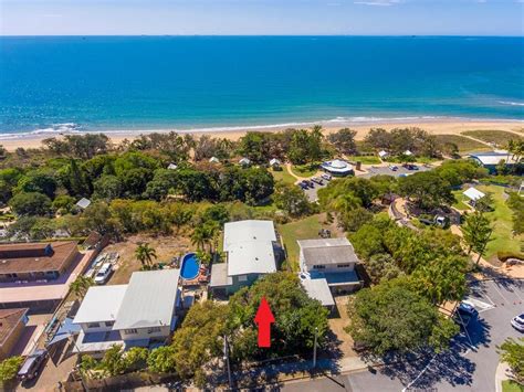 18 Ocean Street Tannum Sands Qld 4680 Au