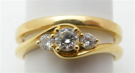 18k Yellow Gold Trilogy Engagement Ring With Plain Wedding Band Plain