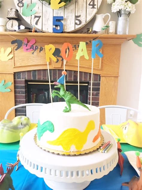 G's custom cakes n more|cake decorating tutorial cakes. Kara's Party Ideas DIY Dinosaur Birthday Bash | Kara's ...