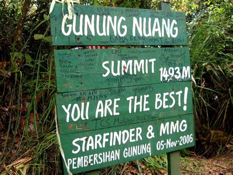 Hutan lipur gunung senyum, pahang, peninsular malaysia. PEMBURU HALAL: Menggapai Puncak Nuang (Bhg. 1)