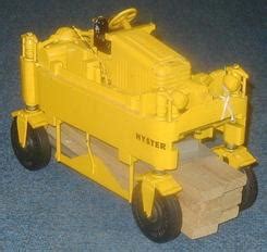 Specialty Vehicle; Druge Hyster, Lumber Carrier, Die Cast, 12 inch.