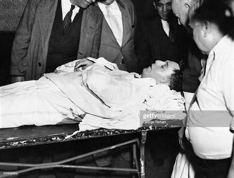 Dutch Schultz Being Wheeled To The Newark City Hospital Morgue He News Photo Getty Images