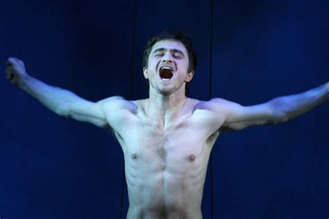 Daniel Radcliffe Opens Up About Nudity And Tinder Daily Star