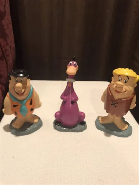 Flintstones Barney Rubble Fred And Dino 6 Plastic Collectibles