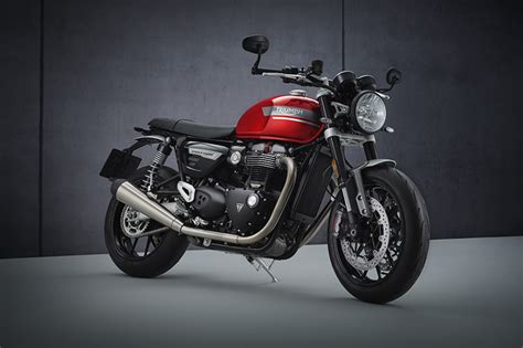 2022 Triumph Speed Twin First Look Review Rider Magazine