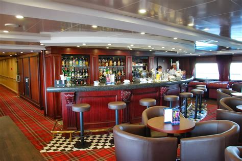 We seek to inspire our. Cruising on MV "FUNCHAL" passenger facilities