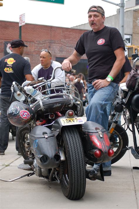 See more ideas about indian larry motorcycles, larry, indian motorcycle. BIKERS,HIPPIES AND TATTOOED FREAKS: 2011 Indian Larry ...