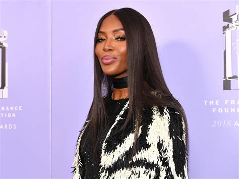 Naomi Campbell Reveals Shocking Bald Patch On Fashion 8ca