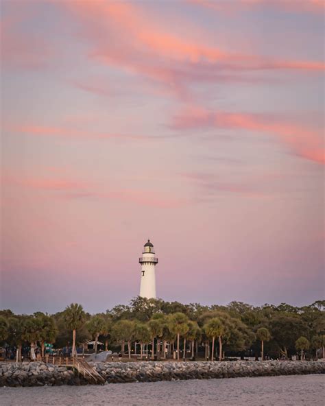 All About The St Simons Lighthouse In Georgia 2023