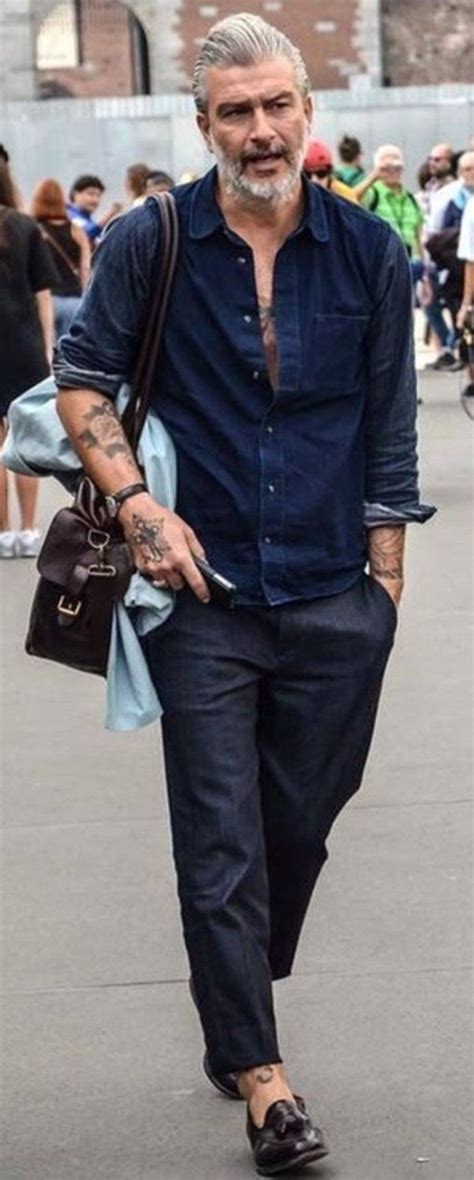 Stylish Appearance Casual Fall Work Outfits For Men Over 50 20