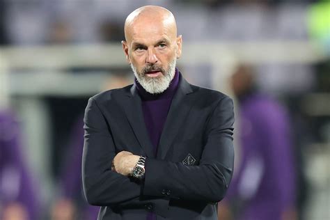 Acf fiorentina, commonly referred to as fiorentina (fjorenˈtiːna), is an italian professional football club based in florence, tuscany, italy. Fiorentina manager madness 2019 - Viola Nation