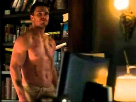 Stephen Amell Shirtless In Arrow By Glooce Youtube