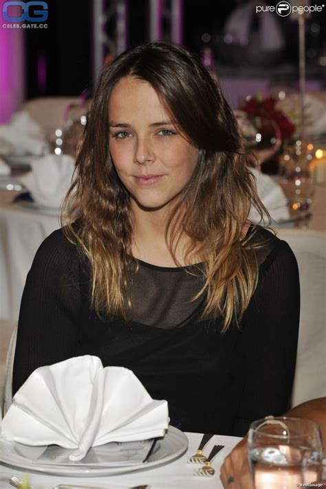 Pauline Ducruet Nackt Nacktbilder Playbabe Nacktfotos SexiezPicz Web Porn