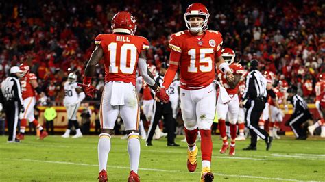 Unfortunately, the nba does not require that starting lineups be submitted before tipoff, which is why we are sometimes limited to waiting until a game tips off to accurately pass on who is starting for some games. Tyreek Hill, Patrick Mahomes respond after Scotty Miller ...