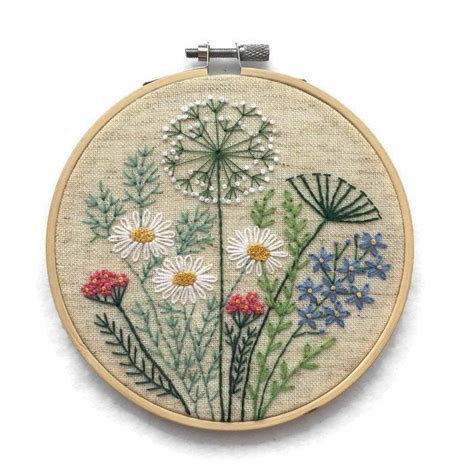 13 Motifs De Broderie De Fleurs Pour Inspirer Votre Printemps