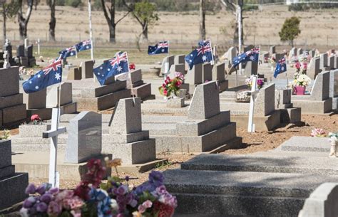 anzac day 2019 rsl finds 14 unmarked military graves the northern 95875 hot sex picture