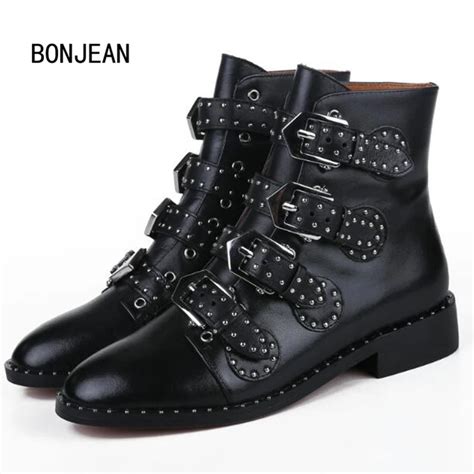 Women Ankle Rivet Boots Genuine Leather Martin Motorcycle Boots Studded