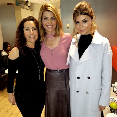 Behind The Scenes With Lori Loughlin And Her Daughter Olivia Giannulli