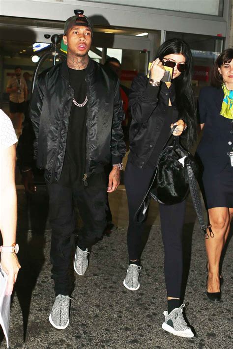 Kylie kristen jenner (born august 10, 1997) is an american media personality, socialite, model, and businesswoman. Kylie Jenner Summer Airport Style Nice, France, June 2015 - celebsla.com