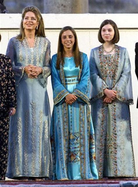 Queen Noor And Her Daughters Queen Noor Queen Rania Royals Today Satin Duchesse Jordan Royal
