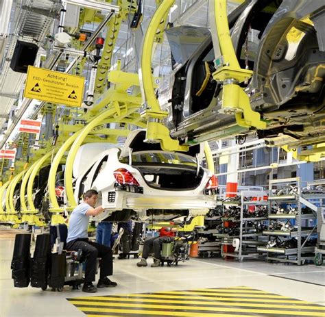 Daimler Steckt Milliarden In Deutsche Werke WELT