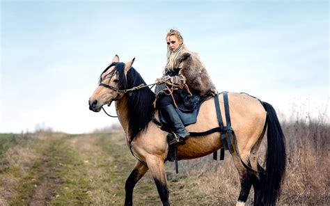 Female Viking Names Norse Female Names And Origins