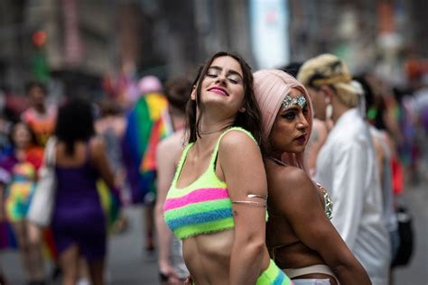 Epic New York S Pride Parade Lasted Over Hours