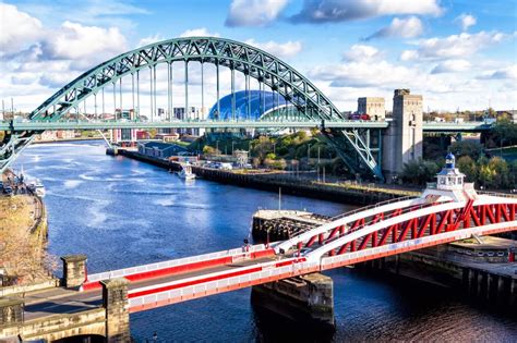 Tyne Bridge Newcastle Upon Tyne England Puzzle In Bridges Jigsaw