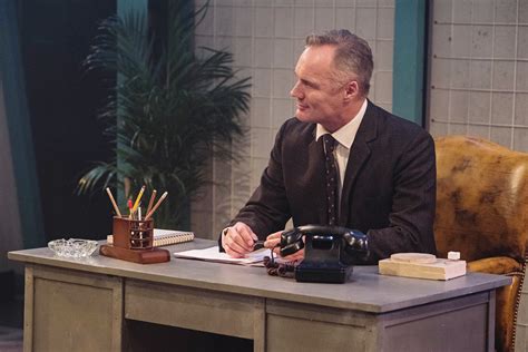 "Promises Promises" at the Southwark Playhouse - Theatre reviews by