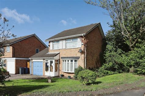 3 Bedroom Detached House For Sale In 1 Cheswood Drive Minworth Sutton
